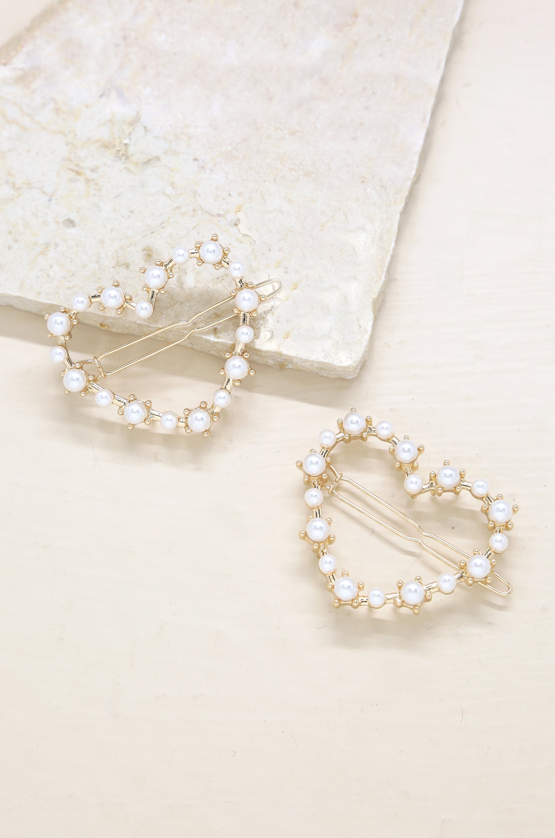 Pearl Heart Hair Barrette Set of 2 in Gold - Pearl